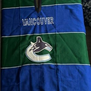 Adult Vancouver Canucks Poncho